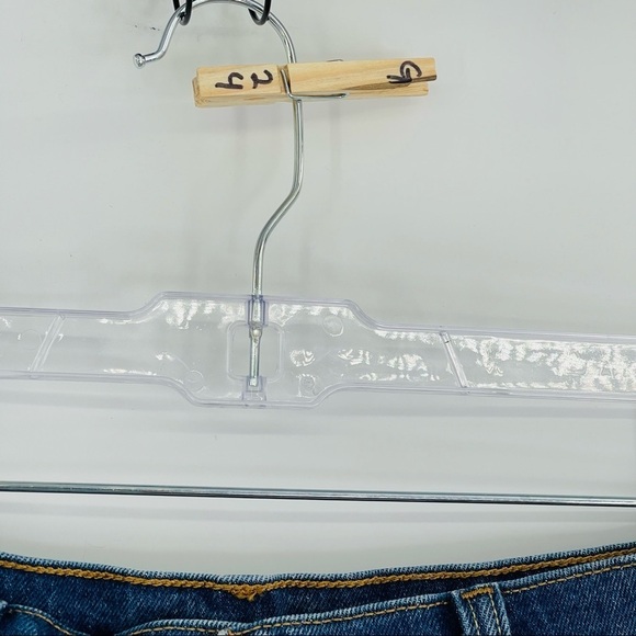 Levi's 501 original fit frayed cut off shorts high rise women's size 30 - Picture 12 of 12